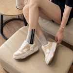 Vabaajajalatsid valged naiste kingad Uus vabaaja platvorm Naiste kingad T&auml;ielikult sobivad spordialad vabaaja Borad kingad Ins Spring 35 must