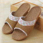 Suvine suss meestele ja naistele Kodu Paar Linased Sussid Libisemisvastane suss 35-36