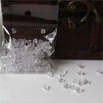 100 tk kummist k&otilde;rvar&otilde;ngast, tagumisest korgist, naastudest ehete valmistamise tarvikud, k&otilde;rvar&otilde;ngad kuultoru k&otilde;rvatropid