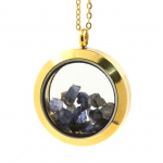 Pierres et Min&eacute;raux. Collier Saphir brut. Mod&egrave;le M&eacute;daillon 30 mm. Couleur Or. kuld