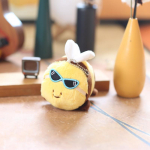 Armas armas v&auml;ike mesilase ripats pl&uuml;&uuml;sist m&auml;ngunukk Multifilmi koolikott rippuv kaunistus v&otilde;tmehoidja nukk nukk