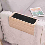 Kvaliteetne bambuspuidust diivanihoidiku aluslaud, libisemisvastane k&auml;etugede korraldaja, kaitsja joogihoidja alusalus