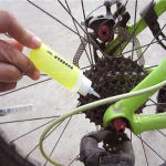 Ketim&auml;&auml;rdeaine ts&uuml;klile 50 ml ketim&auml;&auml;re, kauakestev ts&uuml;kli keti&otilde;li roostevastane hooldus, &otilde;lip&otilde;hine tilkpigistusega kett CHINA