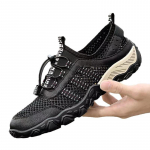 Suvised kahlamisjalatsid V&otilde;rkpinnaga hingavad jalan&otilde;ud Meeste veejalatsid V&otilde;rgusilmaaugud V&auml;lism&auml;gironimisjalatsid Meeste jalan&otilde;ud 39 must