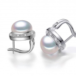 Hulgim&uuml;&uuml;k 925 h&otilde;beehted p&auml;rlk&otilde;rvar&otilde;ngad, kristall Austria looduslikest p&auml;rlitest ehted 8-9 mm k&otilde;rvar&otilde;ngad naistele