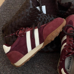 Mood 2024 s&uuml;gis, uued naiste spordijalatsid Retro-mugavad libisemisvastased treeningjalatsid Naiste v&auml;rviga sobivad lamedad vabaajajalatsid 40 veinipunane v&auml;rv