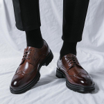 Meeste mugavad &otilde;hku l&auml;bilaskvad nahast slip-on brogue-kingad - Business Casual seeria 41
