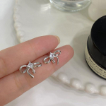 Ruudukujulised teemantv&ouml;&ouml;rik&otilde;rvar&otilde;ngad V&auml;ikesed ja kvaliteetsed magusad k&otilde;rvar&otilde;ngad naiste temperamendile Uus stiil