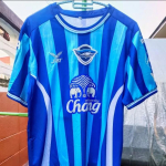 Tai jalgpalliliiga JALGPALL Jalgpalliklubi FC United MEESKONNAS&Auml;RK S&auml;rk &Uuml;mara kaelusega Unisex Mehed Naised Kiiresti kuivav Hingav L&uuml;hikeste varrukatega Vorm Tr&uuml;kk M