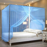 Elegantne printsessi stiilis s&auml;&auml;sev&otilde;rk kaheinimesevooditele julge kronsteini ja paksu mustriga 2.0m x 2.2m Bed