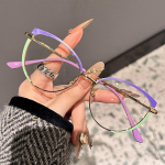 2025 Mood Vintage Sinise valguse vastased tavalised prillid Naiste Kassisilm Kolmnurk V&auml;rvi muutevad p&auml;ikeseprillid Silmade kaitse Prillid