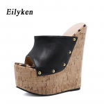 Eilyken New Fashion Rivet Design Naiste Peep Toe Platform Wedge Sussid Mustad Suvekingad Seksikad Super Naiste Kontsad Sandaalid 35 must