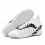 31-48 Kvaliteetne Kvaliteetne noorte jalgpallijalatsid Katkised trukid Meeste paelad Kummi Pehme Tald Suured Jalgpallisaapad 31 valge