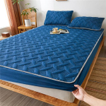 Paks voodikate Voodikatted Voodimadratsi kate Libisemiskindel voodikaitse kate k&otilde;ikeh&otilde;lmava elastse voodilinaga, paigaldatud lina ilma padjap&uuml;&uuml;rita 90x200cm Only A Sheet