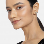 Estele Pearl Stud k&otilde;rvar&otilde;ngad s&otilde;brap&auml;eva kingitus t&uuml;drukutele ja naistele