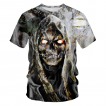 Suviste meeste &uuml;markaelsete T-s&auml;rkide tr&uuml;kkimine, vabaaja l&uuml;hikeste varrukatega, moodsate t&auml;navar&otilde;ivaste trendid, meeste topid S