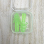 Moodne kvaliteetne 2 tk/komplekt reisimiseks m&otilde;eldud k&otilde;rvatropid Populaarne k&otilde;rvakaitse m&uuml;ravastane norskamine heliisolatsioon m&uuml;ra v&auml;hendamine silikoon pehme B White