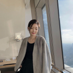 Talvine uus p&otilde;hjamaise naaritsa fliisist lahtine ja &otilde;huke imitatsioon naaritsa mantel naiste noor V-kaelusega l&uuml;hike kasukas S