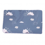 Veekindel pestav lemmikloomam&auml;hkmepadi selge mustriga tr&uuml;kitud p&otilde;randakaitse masinaga pestav, kergesti puhastatav lemmikloomapadi sinine