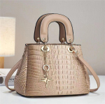 Kvaliteetne nahast naiste &otilde;lakott naistele Lihtne moestiilis k&auml;ekotid Daamide ostukotid Boston Crossbody kotid 26x12x18cm