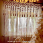 K&auml;sitsi kootud puuvillan&ouml;&ouml;r vaip uksekardin: P&otilde;hjamaade boheemlaslik stiil kodukaunistuseks 100x200CM with telescopic rod