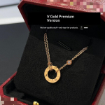 K&otilde;rge Versioon V Kuldne Armastuse Seeria Kaelakee Paksult Pinnatud 18K Teemant &Uuml;mmargune Kook &Uuml;mmargune Kaelakee LLOVE Ripats Rinnakorvi Kett high-end original packaging