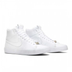 Nike Blazer Royal QS Kolmekordne Valge AR8830-100 EU 44.5 valge