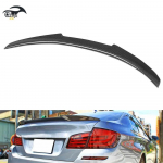 M4 stiilis s&uuml;sinikkiust spoiler ja tagumine difuusor 09-17 BMW 5. seeriale (F10/F18) Matte Black