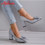 Aphixta Uued aplikatsioonidega 7 cm kandega ruudukujulised kingad Naiste pumbad Bling Liblikas-s&otilde;lm Lilled Ametlikud Terava ninaga Super suurused 49 50 30