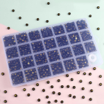 Hoiukast l&auml;bipaistev plastkonteiner DIY ehtehelmeste kandekottide jaoks ristk&uuml;likukujuline karbikott 225x130x20mm valge