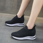 Uued k&otilde;rgust suurendavad paelad Tursked naiste vabaaja jalan&otilde;ud Uued naiste valged sokid kingad platvormtossud hingavast v&otilde;rgust 35 valge