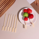 100 tk 12 cm bambusest grillvardad Hamburgeri lisandiks bambuspulgad &Uuml;hekordsed grillkahvlid Peokokteilid Rootsi lauad Liha Puu T&ouml;&ouml;riistad