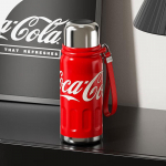 Coca-Cola &uuml;hiselt kaubam&auml;rgistatud isoleeritud veepudel 580ml