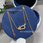 Hobuserauakinnisega Kaelakee Premium Edition Poolteemant Keerutatud Keti Kinnis U-Paks T&auml;ielikult Teemandiga Kaelaluu Kett Pinnatud 18k Kullaga Moodne Kingitus blue