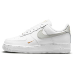 Nike Air Force 1 07 Essential S&uuml;nteetilisest Nahast Madala S&auml;&auml;rega Rula Kingad Naiste Mungao Hall CZ0270-106 44.5