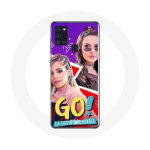 Samsung Galaxy A21S &uuml;mbris j&auml;rgige oma unistusi M&iacute;a C&aacute;ceres ja Lupe Ach&aacute;val