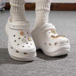 Crocs naiste BAE klomp EUR 34-35