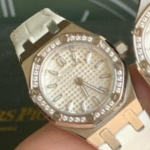 Royal Oak AP Naiste k&auml;ekell, 23mm, J&auml;&auml;tunud kuld ja Roosa kuld, Teemantidega inkrusteeritud, 316 roostevaba teras, Mitu k&auml;ev&otilde;ru valikut