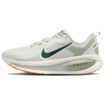 Nike Vomero 18 Spruce Aura Meeste Tennised Valge Jade-Horizon Light-H&otilde;be HM6803-020 43 white