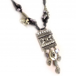 Les Tr&eacute;sors De Lily [D3982] - Collier Cr&eacute;ateur 'Sofia' Noir / Blanc valge