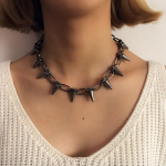 Silver Spike Rivet Kaelakee Rock Gothic Chocker must