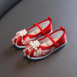 Hanfu tikitud kingad t&uuml;drukud iidse stiili k&auml;sit&ouml;&ouml;na valmistatud laste tantsukingad Hiina stiilis iidsed kost&uuml;&uuml;mid tikandid kingad laste kingad suvi 37 red