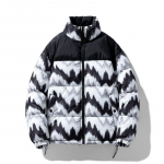 Talvine uus mood meeste Snow Mountaini mustriga tikitud p&uuml;stkrae Puuvillase polsterdatud jope armastajad M must