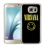 Samsung Galaxy S4 &uuml;mbris : Nirvaana