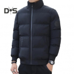 Meeste sulejope, krae pikkade varrukatega t&otilde;mblukuga suletav jope elastne &auml;&auml;ris &uuml;hev&auml;rviline kahe k&uuml;ljetaskuga tuulekindel paksendatud sulemantel L must