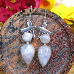 925 H&otilde;be Vikerkaare Kuukivi & Rist K&otilde;rvar&otilde;ngad Sinise Tulekivi K&otilde;rvar&otilde;ngad Naistele