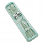 22-osaline kaasaskantav manik&uuml;&uuml;rikomplekt: K&uuml;&uuml;nek&auml;&auml;rid, pedik&uuml;&uuml;ri nuga, surnud naha k&auml;&auml;rid ja palju muud 7-piece set