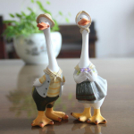 Cartoon Couple Duck Resin Dekoratsioon loominguline kodu, magamistuba, elutuba, aed, sisehoovi kunstiteosed 9*8*6.5cm