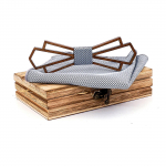 Manuaalne puidust kikilipsu taskur&auml;tikomplekt, puidust &otilde;&otilde;nes nikerdatud ja kast