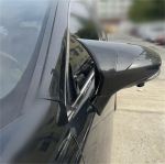 S&uuml;sinikkiust peeglikate - Lexus IS RC 200/300/350/450 2014-2020 jaoks - M Horni disain